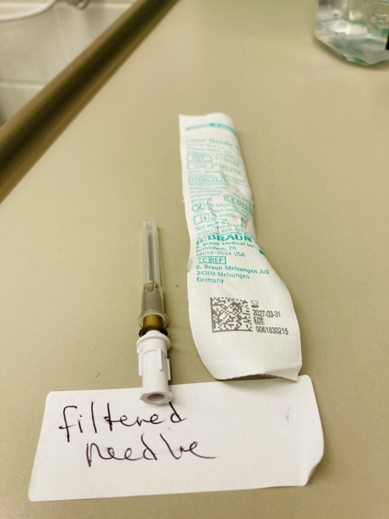 Filtered needle
