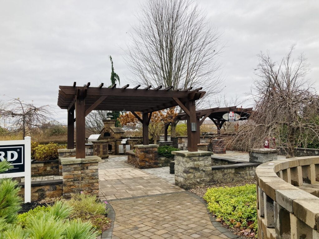 Pergola can enhance the look of your back yard