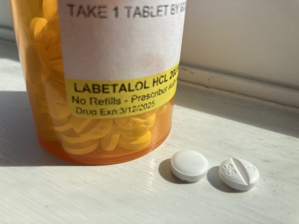 Labetalol pills